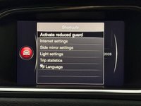 USED 2018 67 VOLVO V40 1.5 T2 R-Design Pro Hatchback 5dr Petrol Auto Euro 6 (s/s) (122 ps) AUTO with SATNAV Heated Leather Park Assist 18" Alloys Privacy Glass only 32000 Miles Great Service History