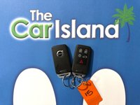 USED 2018 67 VOLVO V40 1.5 T2 R-Design Pro Hatchback 5dr Petrol Auto Euro 6 (s/s) (122 ps) AUTO with SATNAV Heated Leather Park Assist 18" Alloys Privacy Glass only 32000 Miles Great Service History
