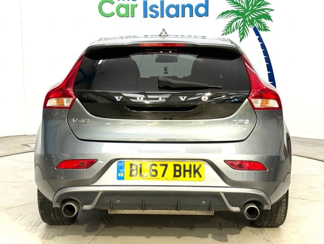 2018 VOLVO V40 1.5 T2 R-Design Pro Hatchback 5dr Petrol Auto Euro 6 (s/s) (122 ps) - Photo 7