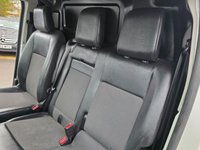 USED 2021 71 PEUGEOT E-EXPERT e 1200 75kWh Professional MWB electric panel van, Automatic, 42,000 miles, Euro 6, Sat Nav, Air Con, Parking sensors. Final price plus VAT @ 20%! This 2021 Peugeot e-Expert boasts a full service history, with its last service completed on 18th December 2024 at 31,033 miles, and has had only one owner from new. This electric panel van, the e 1200 Professional Standard MWB 6dr, offers a 75 kWh battery with a maximum range of 211 miles when new. It comes equipped with a 7in Capacitive Colour Touchscreen supporting Android Auto and Apple CarPlay, Bluetooth connectivity, and a Visibility Pack including automatic headlights. For comfort and con