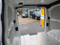 USED 2021 71 PEUGEOT E-EXPERT e 1200 75kWh Professional MWB electric panel van, Automatic, 42,000 miles, Euro 6, Sat Nav, Air Con, Parking sensors. Final price plus VAT @ 20%! This 2021 Peugeot e-Expert boasts a full service history, with its last service completed on 18th December 2024 at 31,033 miles, and has had only one owner from new. This electric panel van, the e 1200 Professional Standard MWB 6dr, offers a 75 kWh battery with a maximum range of 211 miles when new. It comes equipped with a 7in Capacitive Colour Touchscreen supporting Android Auto and Apple CarPlay, Bluetooth connectivity, and a Visibility Pack including automatic headlights. For comfort and con