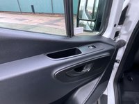 USED 2023 73 MERCEDES-BENZ SPRINTER 2.0 315 CDI Premium Panel Van 5dr Diesel FWD L2 H1 Euro 6 (s/s) (150 ps) VAT | 1 OWNER | SLAM LOCKS