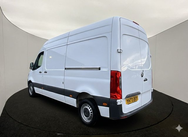 2023 Mercedes-Benz Sprinter 2L Premium 5dr - Photo 8