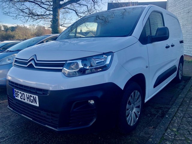 2020 20 Citroen Berlingo 1.5 BlueHDi 650 Enterprise M Panel Van 5dr Diesel Manual SWB Euro 6 (s/s) (75 ps)1 OWNER//FULL SERVICE HISTORY//CAMBELT/WATER PUMP RENEWED BY US//ELECTRIC FOLDING MIRRORS//AIRCON//BLUETOOTH//ULEZ COMPLIANT//DAB//REAR PARKING SENSORS//NEW MOT//well looked after van