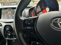 USED 2017 17 TOYOTA AYGO 1.0 VVT-i x-play Hatchback 5dr Petrol Manual Euro 6 (68 ps) 
