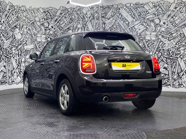 2018 MINI Hatch 1.5L Cooper 5dr - Photo 8