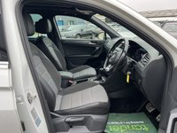 USED 2017 67 VOLKSWAGEN TIGUAN 2.0 TDI R-Line SUV 5dr Diesel DSG 4Motion Euro 6 (s/s) (190 ps) - F/S/H - APPLE CAR PLAY - SAT NAV - HEATED SEATS - PAN ROOF - P/SENSORS - ADAPTIVE CRUISE