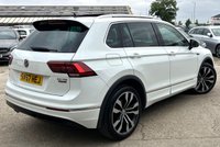 USED 2017 67 VOLKSWAGEN TIGUAN 2.0 TDI R-Line SUV 5dr Diesel DSG 4Motion Euro 6 (s/s) (190 ps) - F/S/H - APPLE CAR PLAY - SAT NAV - HEATED SEATS - PAN ROOF - P/SENSORS - ADAPTIVE CRUISE