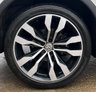 USED 2017 67 VOLKSWAGEN TIGUAN 2.0 TDI R-Line SUV 5dr Diesel DSG 4Motion Euro 6 (s/s) (190 ps) - F/S/H - APPLE CAR PLAY - SAT NAV - HEATED SEATS - PAN ROOF - P/SENSORS - ADAPTIVE CRUISE