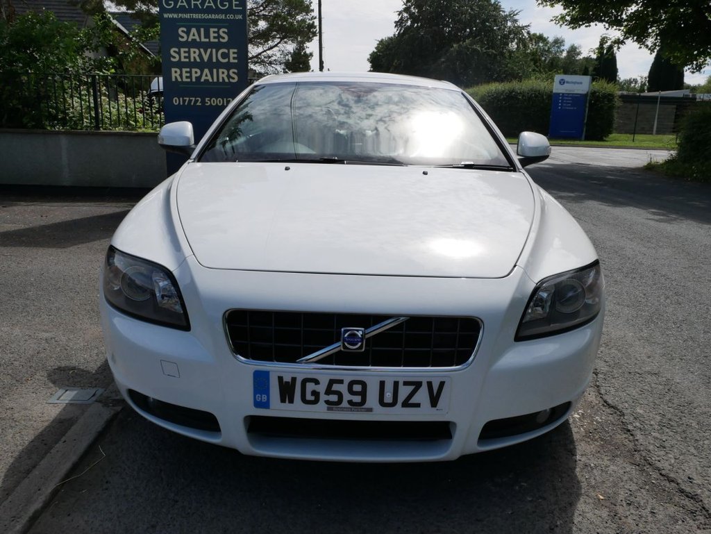 USED 2010 59 VOLVO C70 2.0D Ice White Convertible 2dr Diesel Manual (158 g/km, 134 bhp) CAM BELT CHANGED @ 68415 MILES