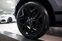 USED 2022 72 LAND ROVER RANGE ROVER EVOQUE 2.0 D200 MHEV R-Dynamic HSE SUV 5dr Diesel Auto 4WD Euro 6 (s/s) (204 ps) VATQ+PANO+1OWNR+PIVI+BLK PK!