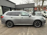 USED 2017 67 MITSUBISHI OUTLANDER 2.0h 12kWh Juro SUV 5dr Petrol Plug-in Hybrid CVT 4WD Euro 6 (s/s) (200 ps) SERVICE HISTORY, HEATED FRONT SEATS