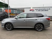 USED 2017 67 MITSUBISHI OUTLANDER 2.0h 12kWh Juro SUV 5dr Petrol Plug-in Hybrid CVT 4WD Euro 6 (s/s) (200 ps) SERVICE HISTORY, HEATED FRONT SEATS