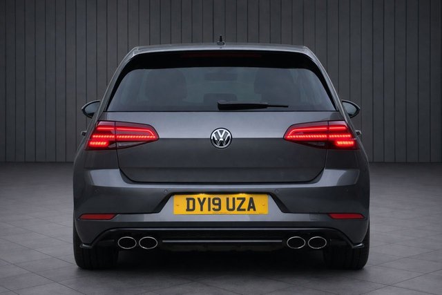 2019 Volkswagen Golf 2L R 5dr - Photo 8