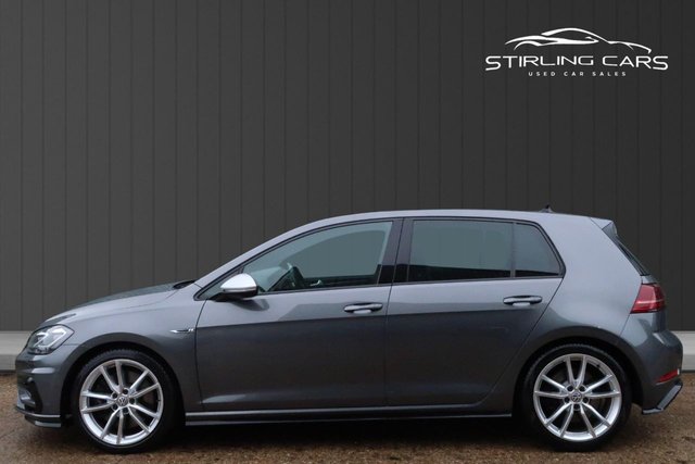 2019 Volkswagen Golf 2L R 5dr - Photo 5