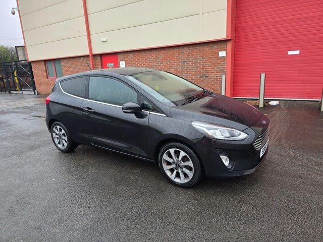 2018 FORD FIESTA - Photo 2