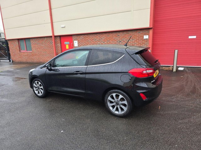 2018 FORD FIESTA - Photo 11