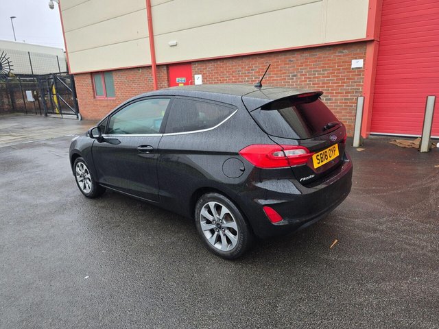 2018 FORD FIESTA - Photo 6