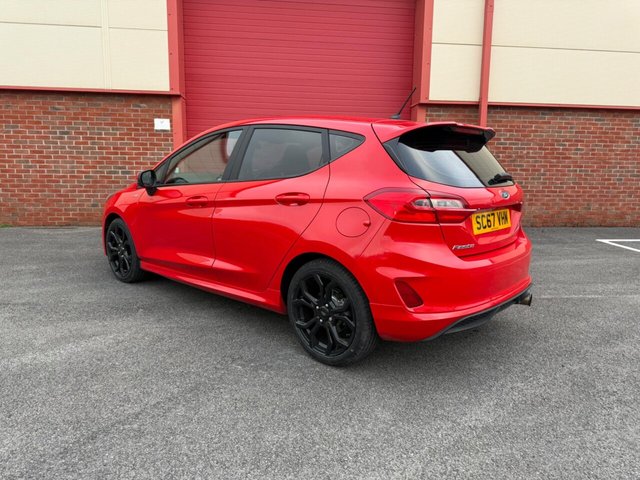 2018 FORD FIESTA - Photo 2