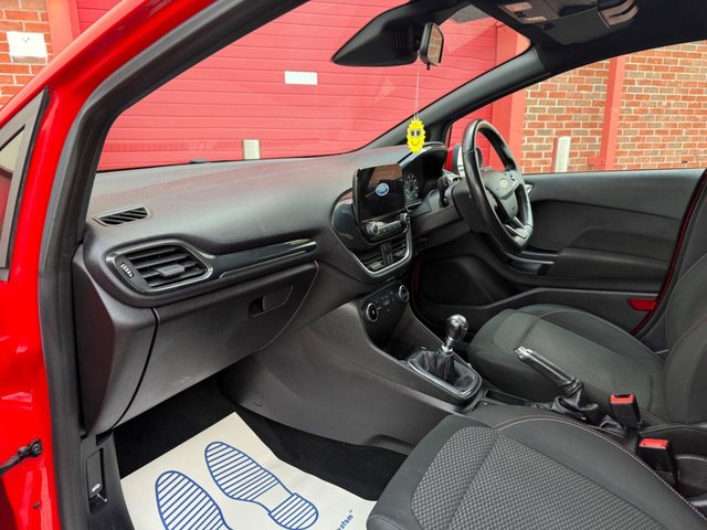 2018 FORD FIESTA - Photo 6