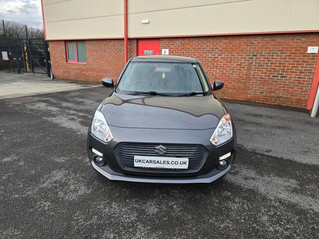2018 SUZUKI SWIFT - Photo 5