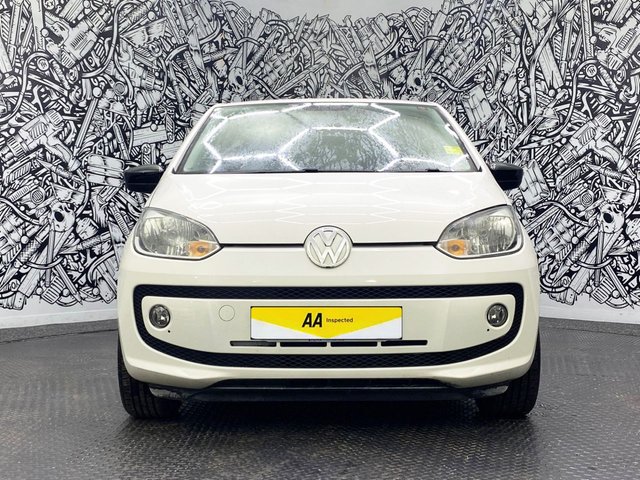 2013 Volkswagen Up! 1L Groove Up! 5dr - Photo 4