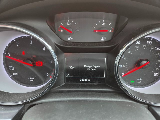 2020 VAUXHALL ASTRA 1.5 Turbo D SE Hatchback 5dr Diesel Manual Euro 6 (s/s) (105 ps) - Photo 10