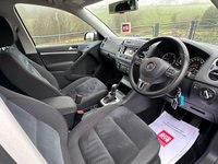 USED 2014 14 VOLKSWAGEN TIGUAN 2.0 TDI BlueMotion Tech Match SUV 5dr Diesel DSG 4WD Euro 5 (s/s) (140 ps) *** 2 KEYS, FULL SERVICE HISTORY *** STUNNING THROUGHOUT *** FINANCE AVAILABLE FROM 9.9% APR ***