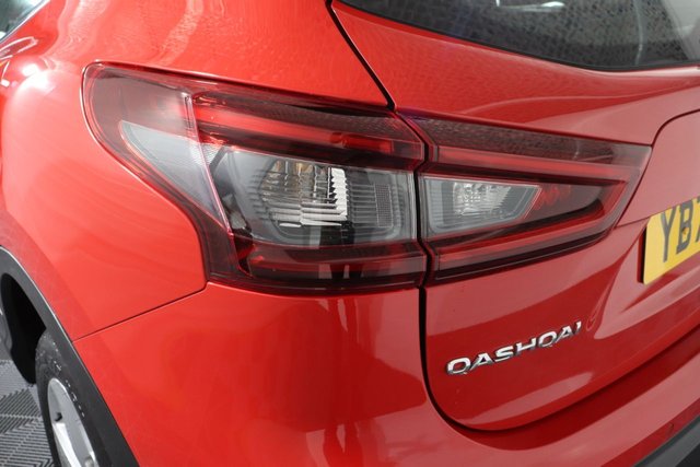 2020 NISSAN QASHQAI 1.3 DIG-T Acenta Premium SUV 5dr Petrol Manual Euro 6 (s/s) (140 ps) - Photo 7