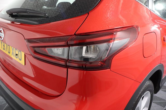 2020 NISSAN QASHQAI 1.3 DIG-T Acenta Premium SUV 5dr Petrol Manual Euro 6 (s/s) (140 ps) - Photo 8
