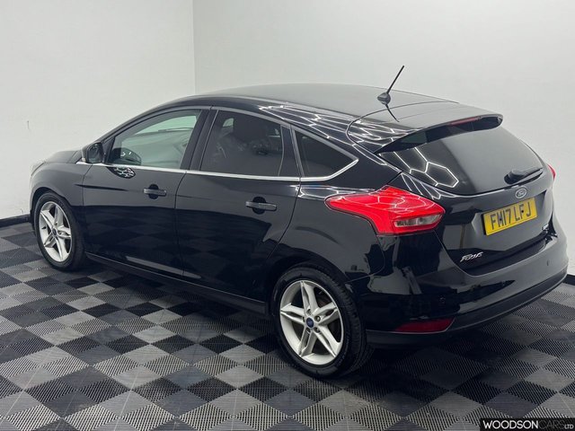 View our FORD FOCUS