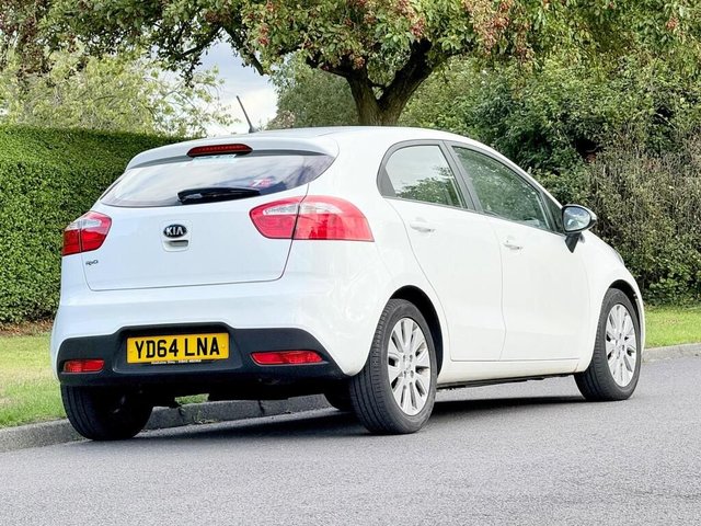2014 KIA RIO 1.4 2 Hatchback 5dr Petrol Auto Euro 5 (107 bhp) - Photo 4