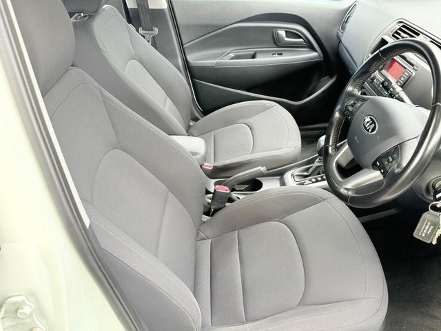 2014 KIA RIO 1.4 2 Hatchback 5dr Petrol Auto Euro 5 (107 bhp) - Photo 8
