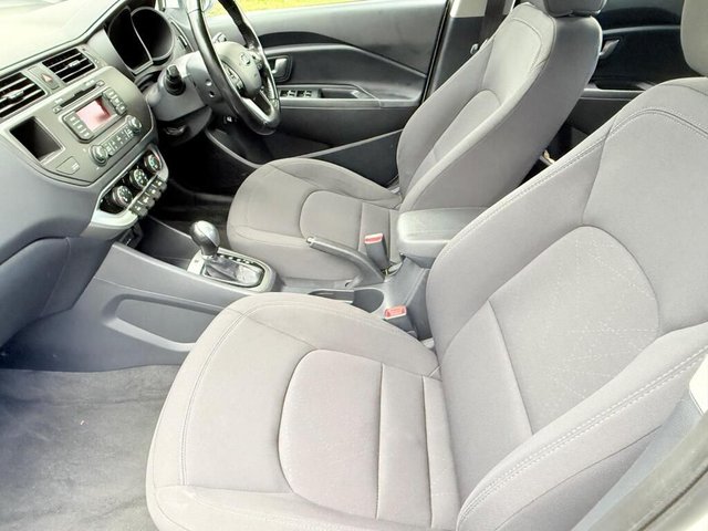 2014 KIA RIO 1.4 2 Hatchback 5dr Petrol Auto Euro 5 (107 bhp) - Photo 9