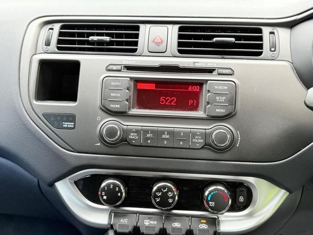 2014 KIA RIO 1.4 2 Hatchback 5dr Petrol Auto Euro 5 (107 bhp) - Photo 11
