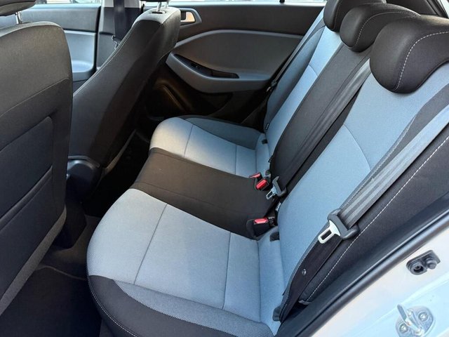 2017 HYUNDAI I20 1.4 SE Hatchback 5dr Petrol Auto Euro 6 (100 ps) - Photo 9