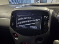 USED 2020 20 TOYOTA AYGO 1.0 VVT-i x-trend Funroof 5dr Petrol x-shift Euro 6 (71 ps) FTSH I Carplay I RevCam I Cyan blue