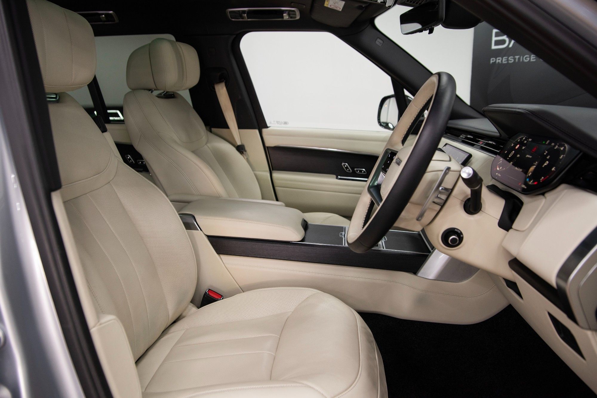 USED 2023 73 LAND ROVER RANGE ROVER 3.0 P400 MHEV Autobiography  