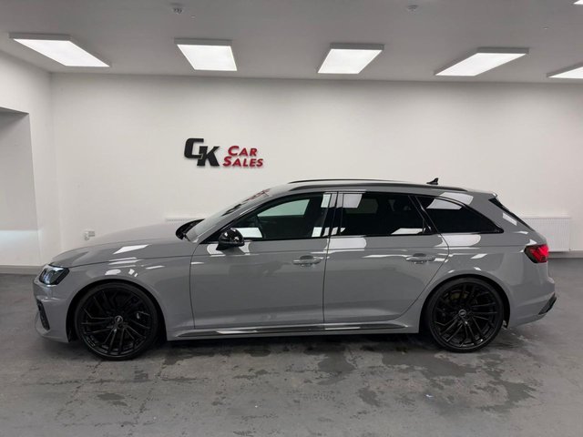 View our Audi Rs4 Avant 2.9 TFSI V6 Carbon Black Estate 5dr Petrol Tiptronic quattro Euro 6 (s/s) (450 ps)