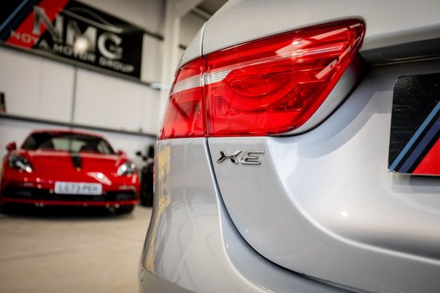 2017 Jaguar Xe 2L R-Sport 4dr - Photo 11