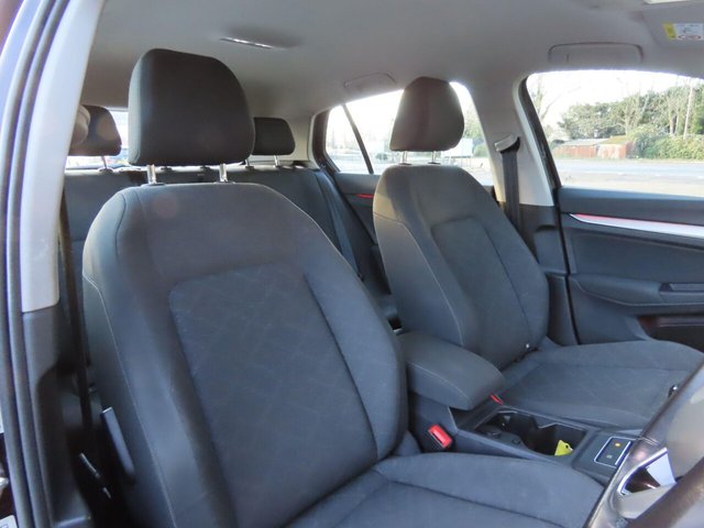 2020 VOLKSWAGEN GOLF - Photo 8