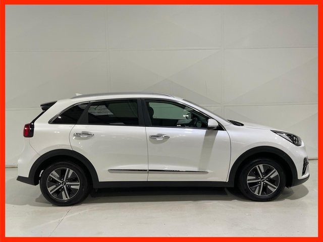 View our KIA NIRO