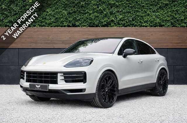 2024 PORSCHE CAYENNE