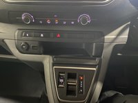 USED 2021 71 VAUXHALL Vivaro Life Electric E-Life Electric Estate 100kW 50kWh Auto Combi 9 seat 