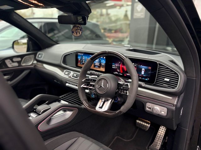 View our MERCEDES-BENZ GLS