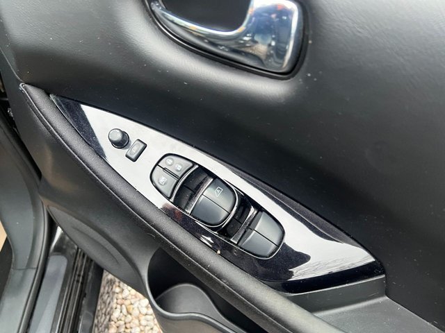 2018 NISSAN LEAF - Photo 11