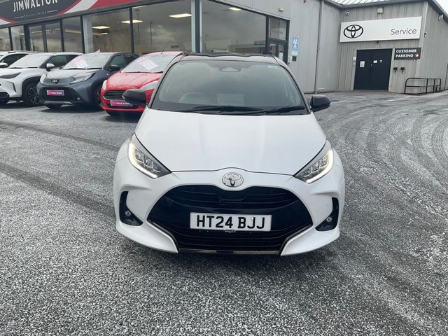 2024 TOYOTA YARIS - Photo 9