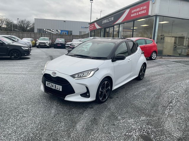 2024 TOYOTA YARIS - Photo 11