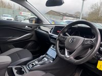USED 2022 72 VAUXHALL GRANDLAND 1.2 Turbo GS Line SUV 5dr Petrol Auto Euro 6 (s/s) (130 ps) 1 Owner - Automatic, Apple CarPlay & Android Auto, Digital driver display, Satellite navigation, Rear parking sensors.