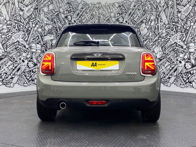 2018 MINI Hatch 1.5L Cooper 5dr - Photo 9